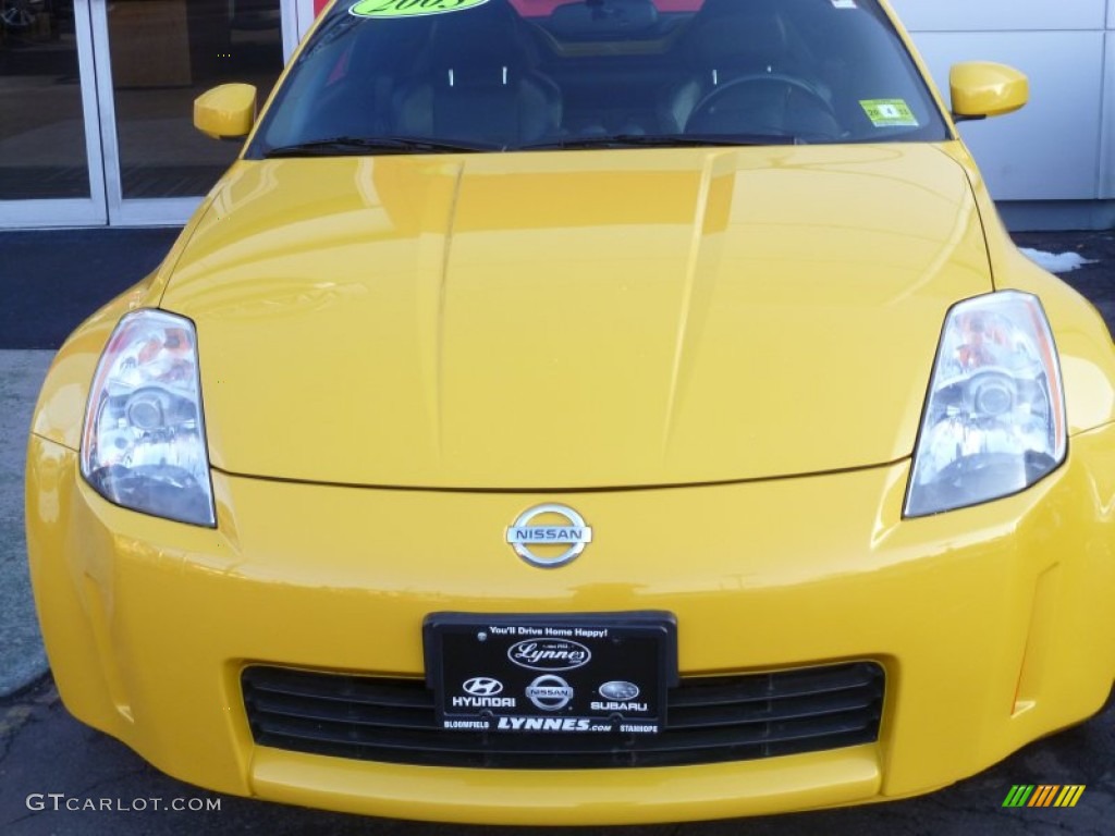 2005 350Z Touring Roadster - Ultra Yellow Metallic / Charcoal photo #2