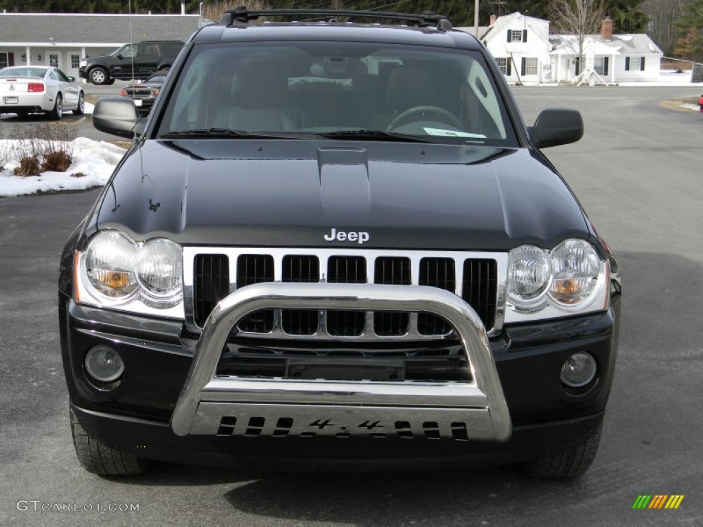 2005 Grand Cherokee Limited 4x4 - Black / Medium Slate Gray photo #10