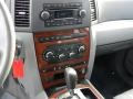 Black - Grand Cherokee Limited 4x4 Photo No. 13
