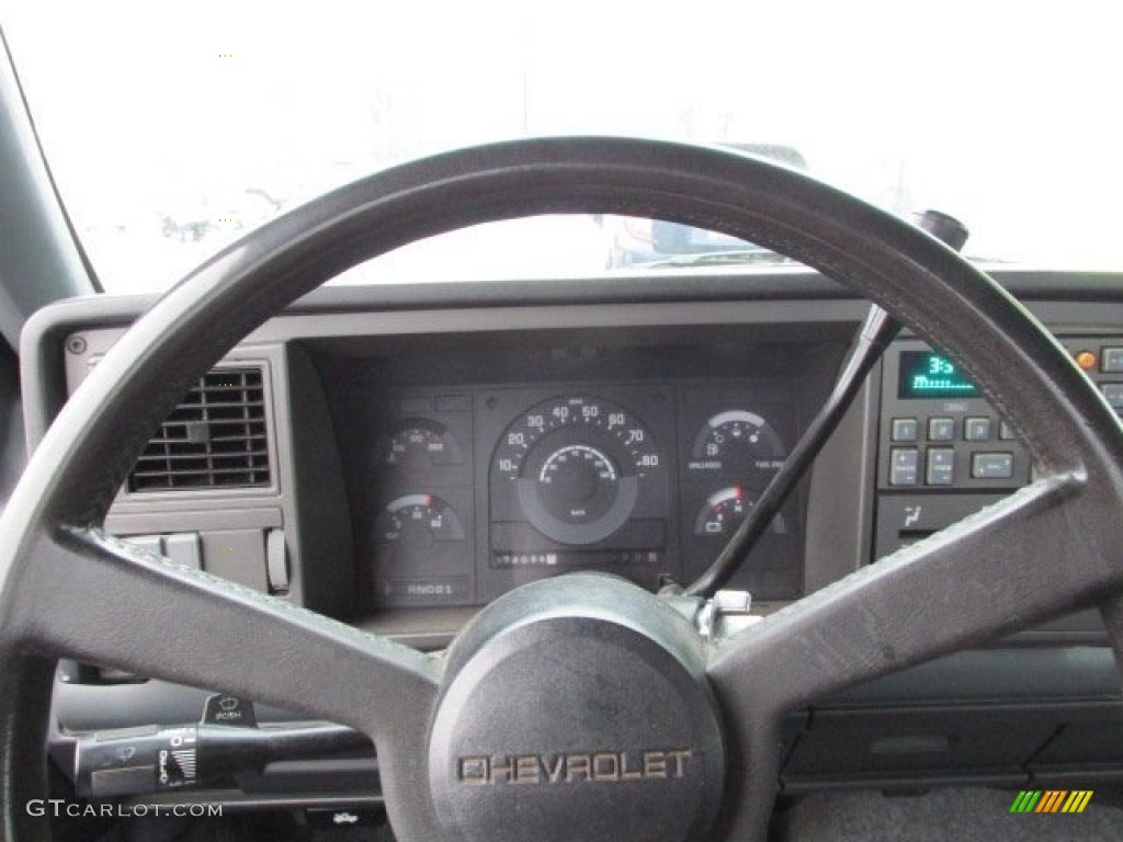 1990 C/K C1500 Scottsdale Regular Cab - Light Blue Metallic / Gray photo #16