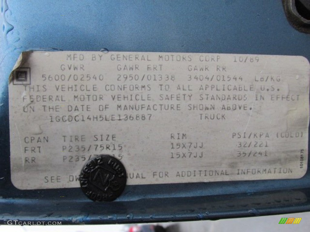 1990 C/K C1500 Scottsdale Regular Cab - Light Blue Metallic / Gray photo #18