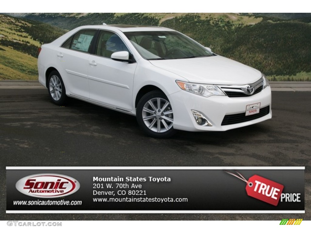 2013 Camry XLE V6 - Super White / Ivory photo #1