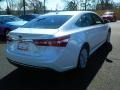 2013 Blizzard White Pearl Toyota Avalon Hybrid Limited  photo #3