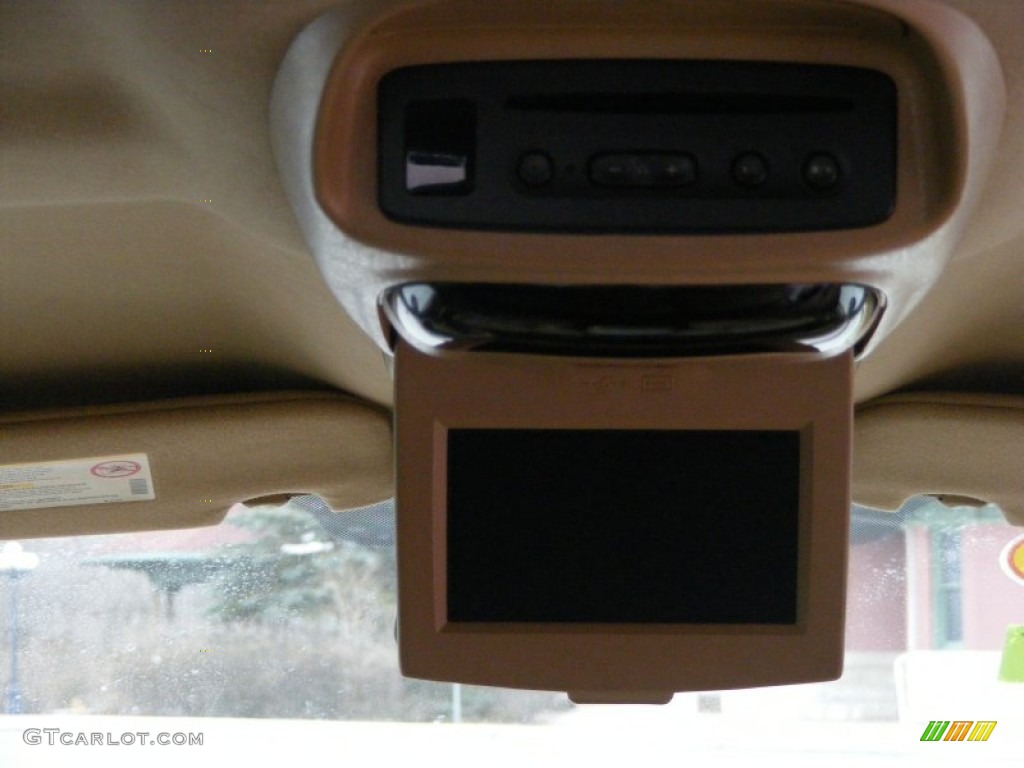 2002 Oldsmobile Bravada AWD Entertainment System Photos
