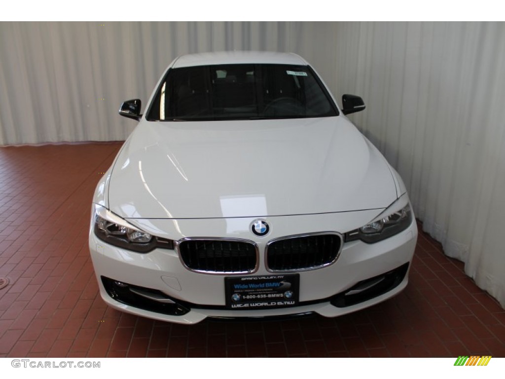 2013 3 Series 328i xDrive Sedan - Alpine White / Black photo #2