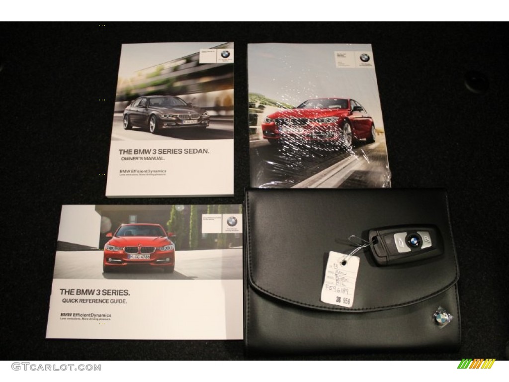 2013 3 Series 328i xDrive Sedan - Jet Black / Black photo #17