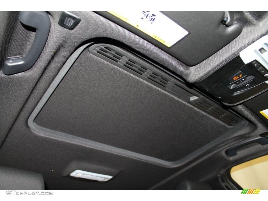 2013 3 Series 328i xDrive Sedan - Alpine White / Black photo #11