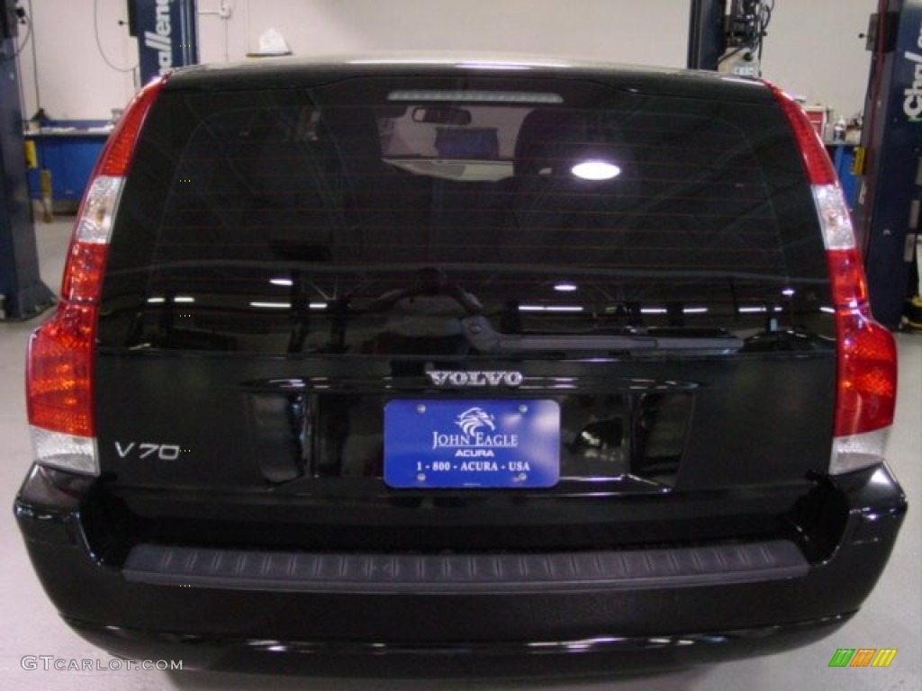 2005 V70 2.4 - Black / Taupe/Light Taupe photo #4
