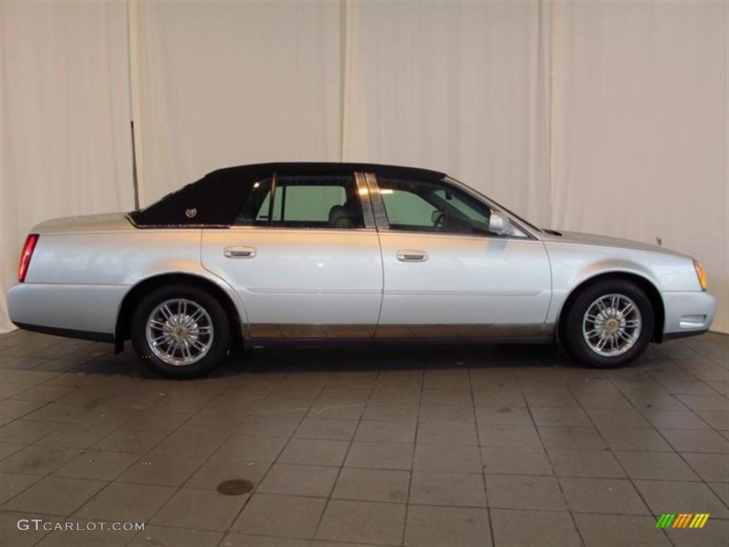 Sterling Silver 2001 Cadillac DeVille Sedan Exterior Photo #77349072