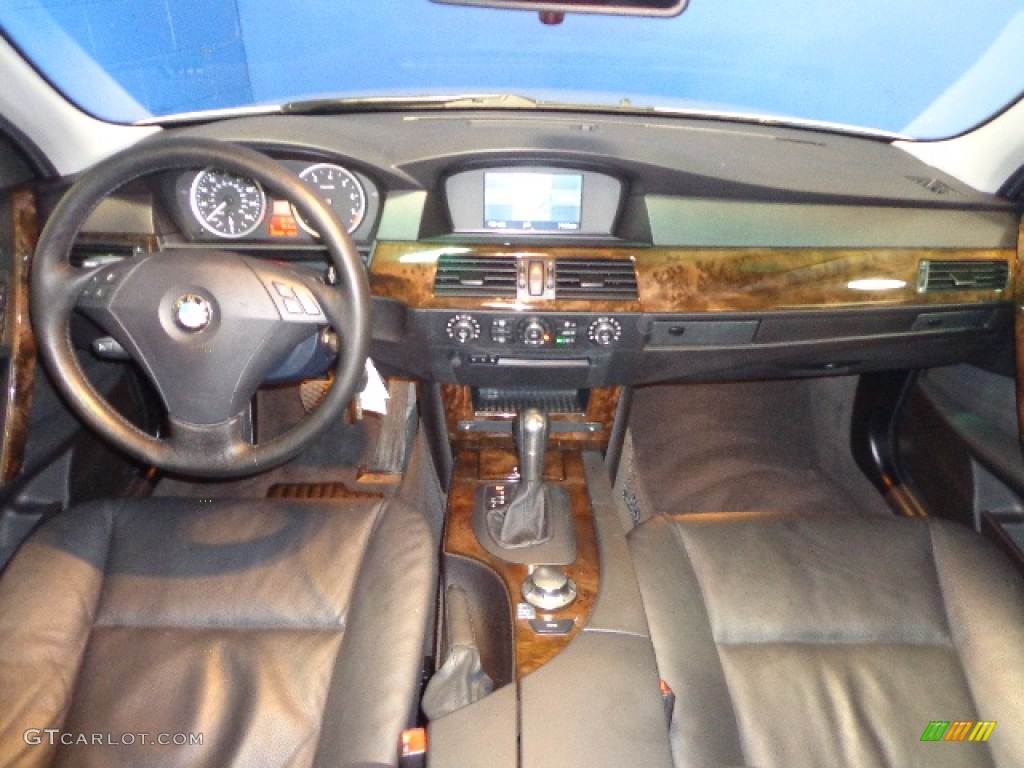 2006 BMW 5 Series 530xi Wagon Black Dakota Leather Dashboard Photo #77351687