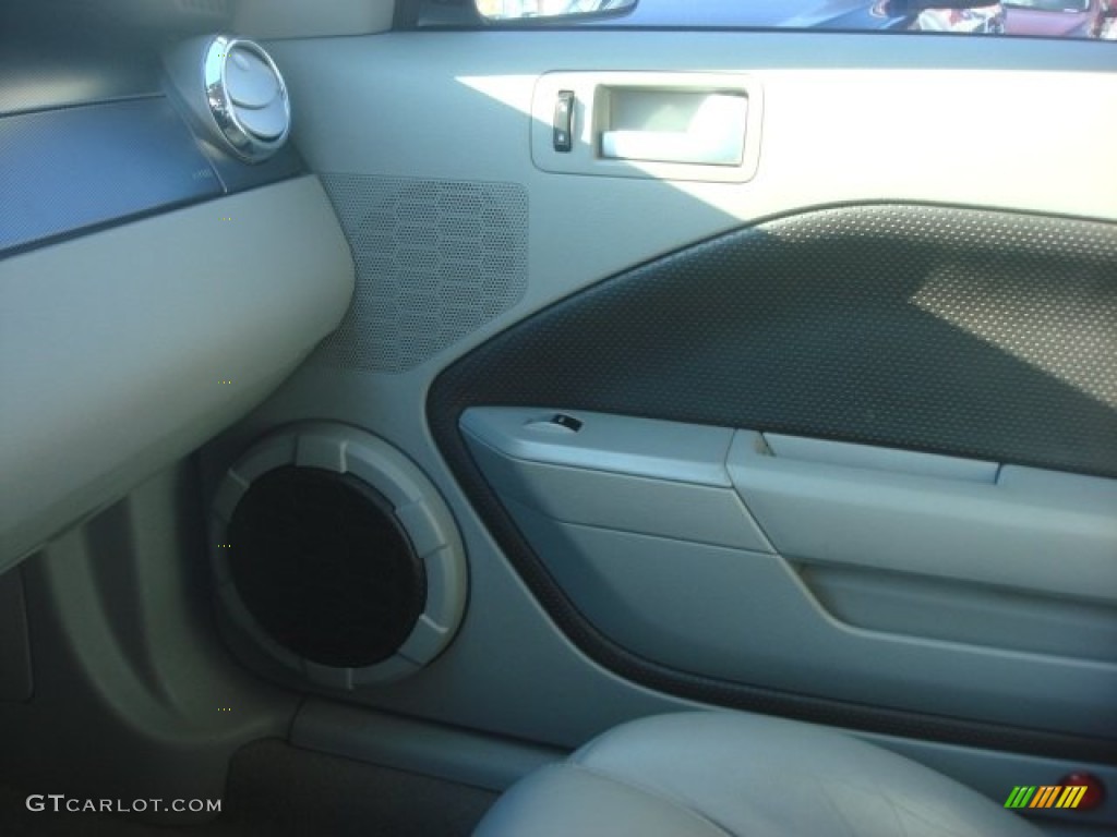 2006 Mustang V6 Premium Coupe - Tungsten Grey Metallic / Light Graphite photo #17