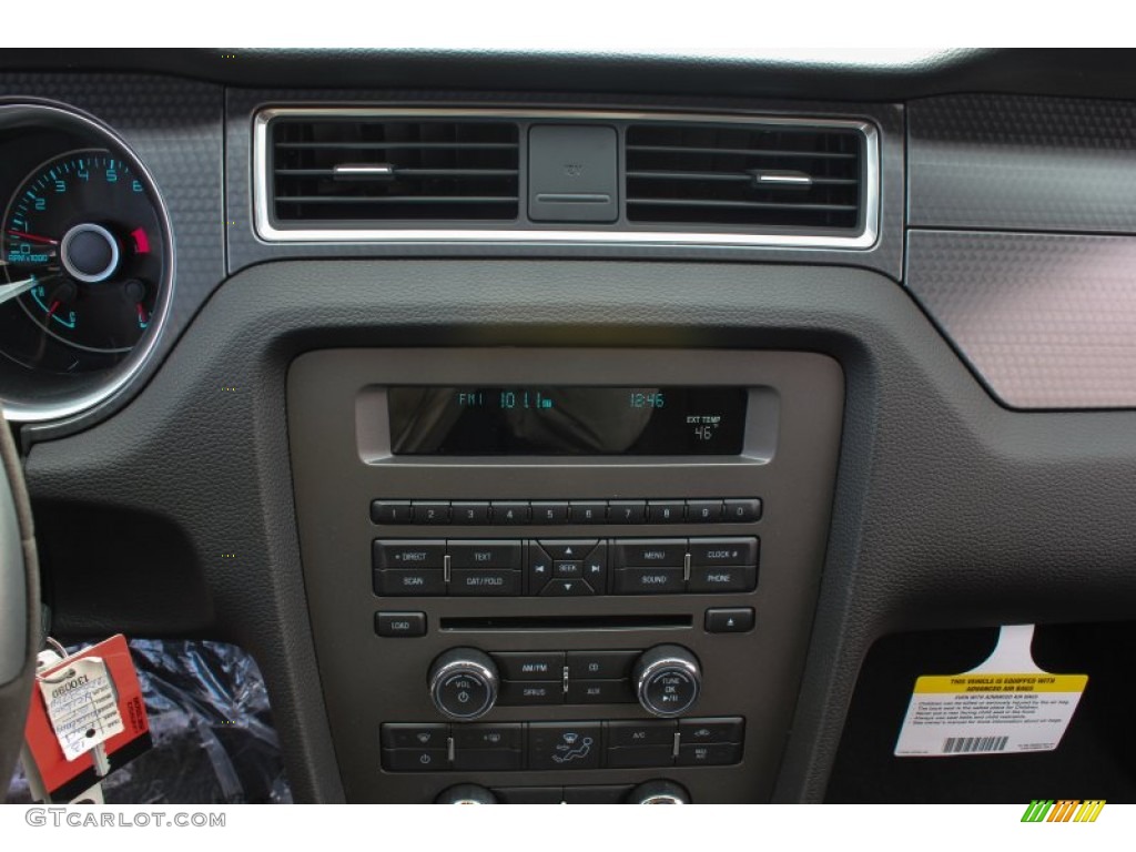 2013 Ford Mustang Boss 302 Controls Photo #77352513