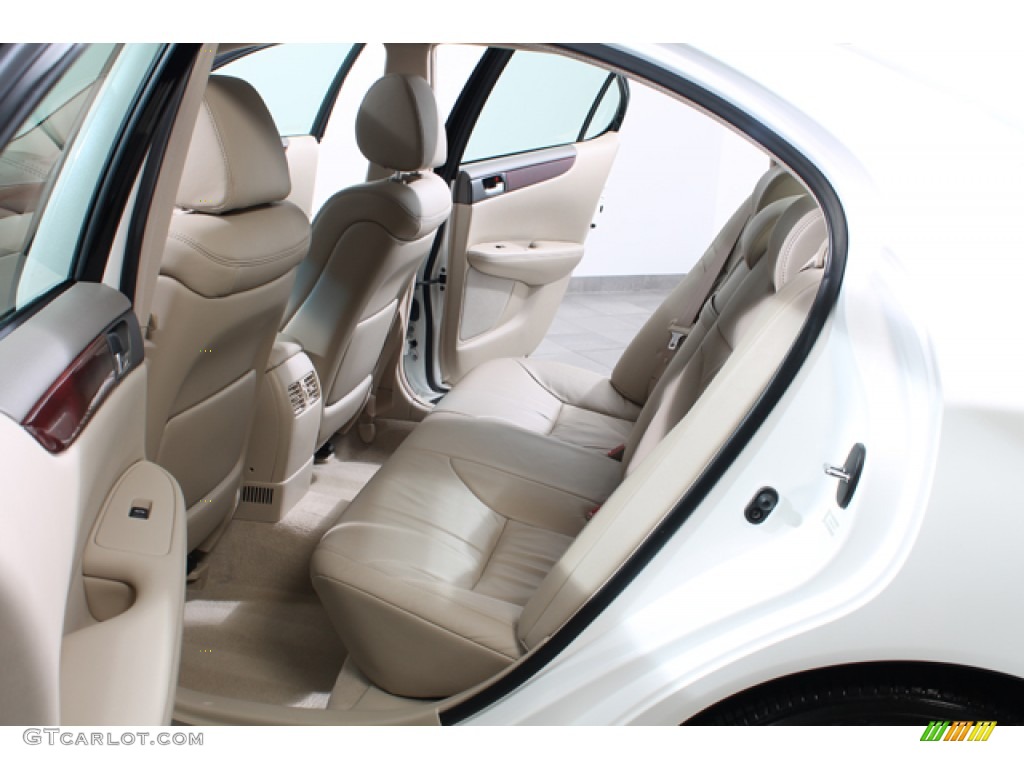 2003 Lexus ES 300 Rear Seat Photo #77353661
