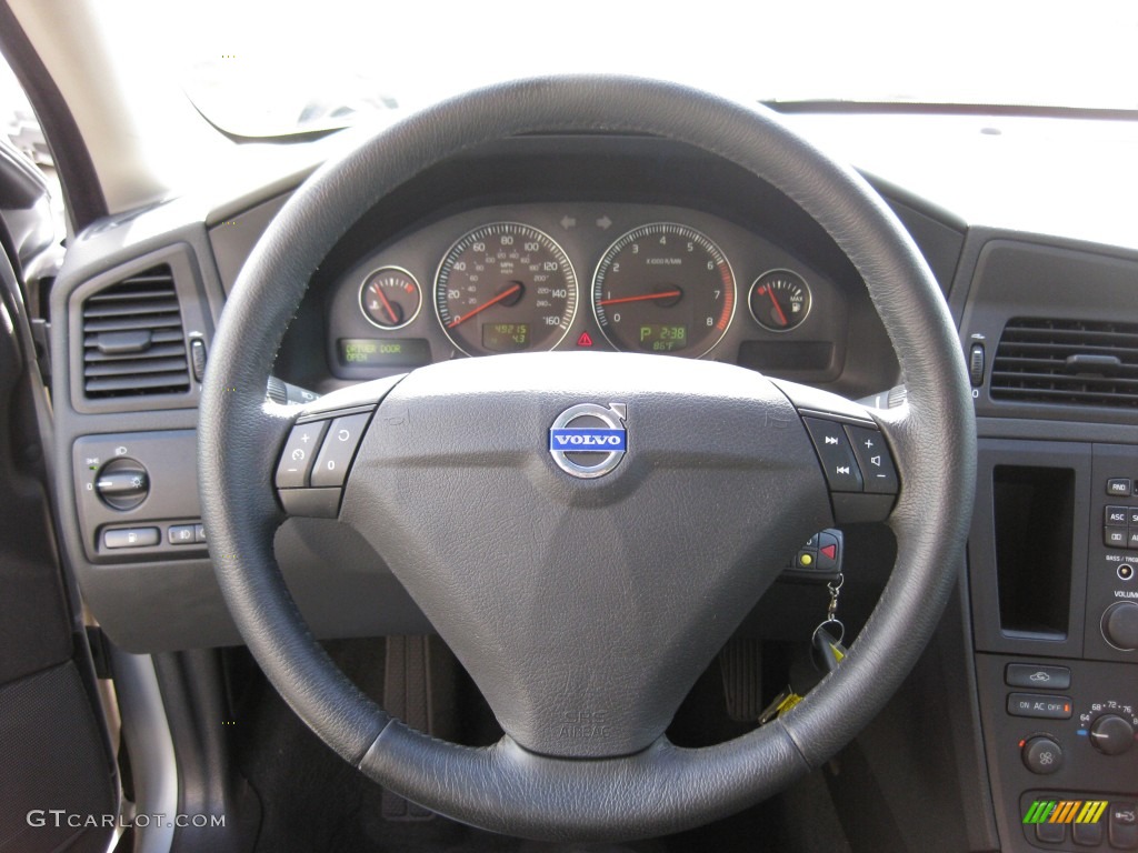 2004 Volvo S60 2.5T Graphite Steering Wheel Photo #77353798