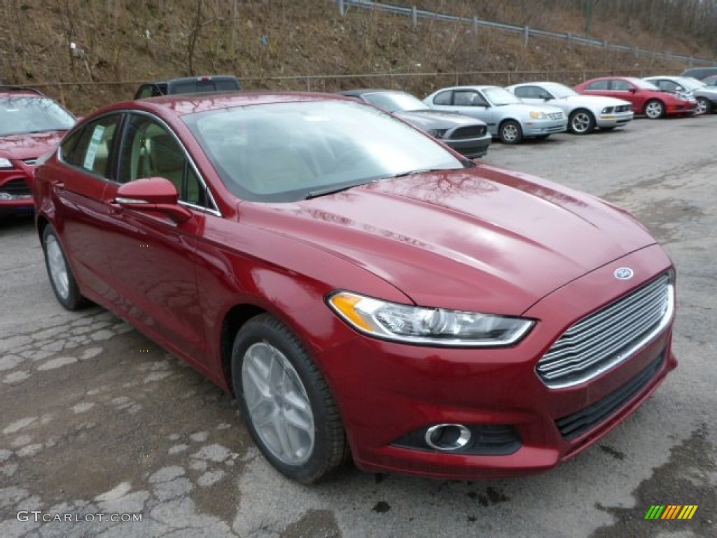 2013 Fusion SE 1.6 EcoBoost - Ruby Red Metallic / Dune photo #1