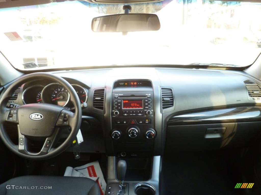 2012 Sorento LX AWD - Bright Silver / Black photo #15