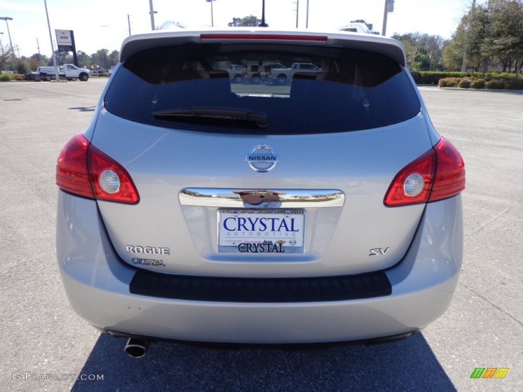 2011 Rogue SV - Silver Ice Metallic / Gray photo #7