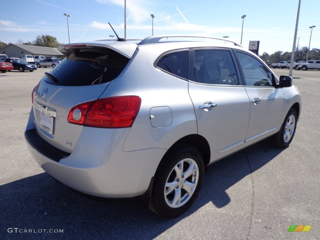 2011 Rogue SV - Silver Ice Metallic / Gray photo #8