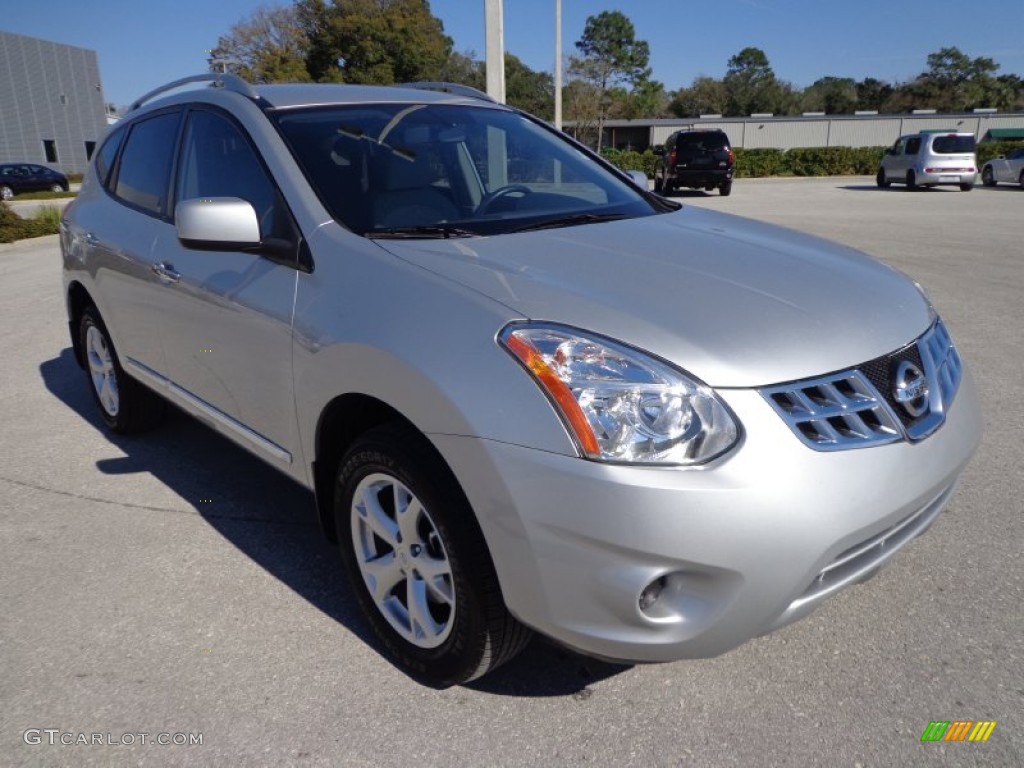 Silver Ice Metallic 2011 Nissan Rogue SV Exterior Photo #77356890