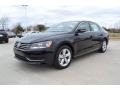Black - Passat 2.5L SE Photo No. 1
