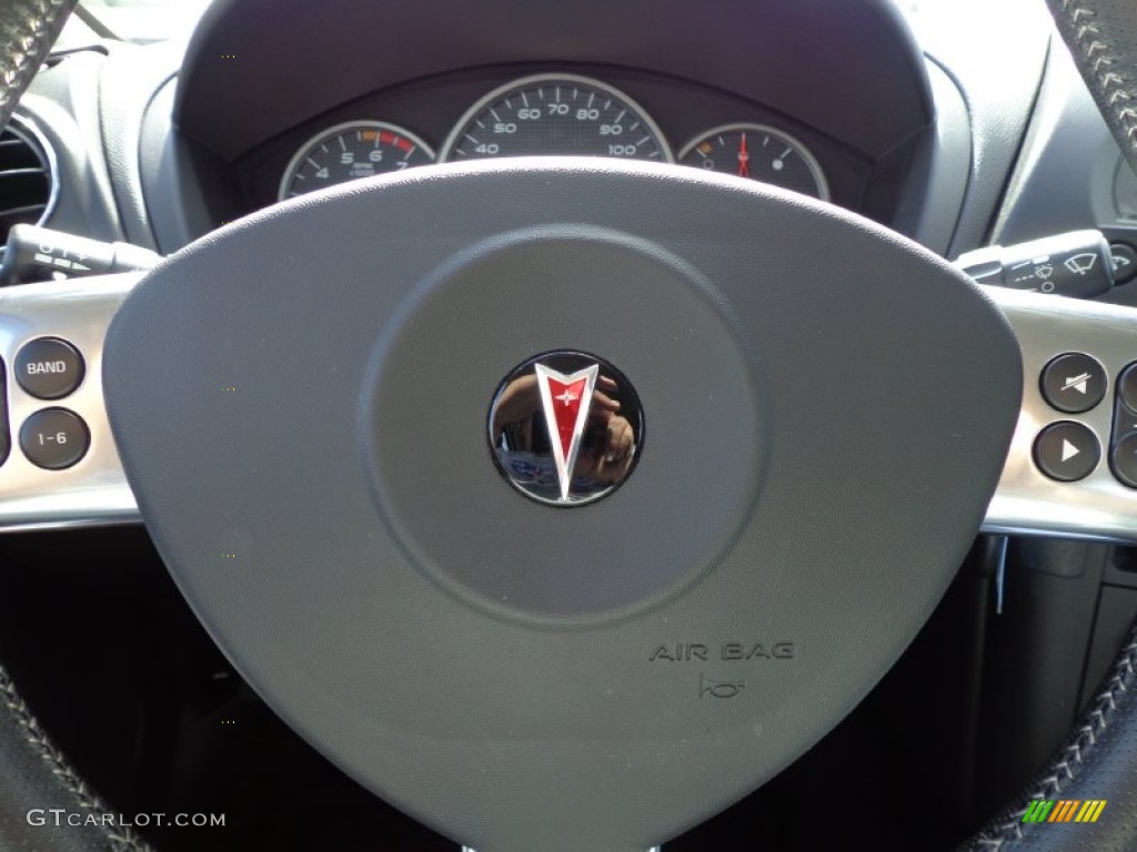 2008 Pontiac Grand Prix Sedan Controls Photo #77357381