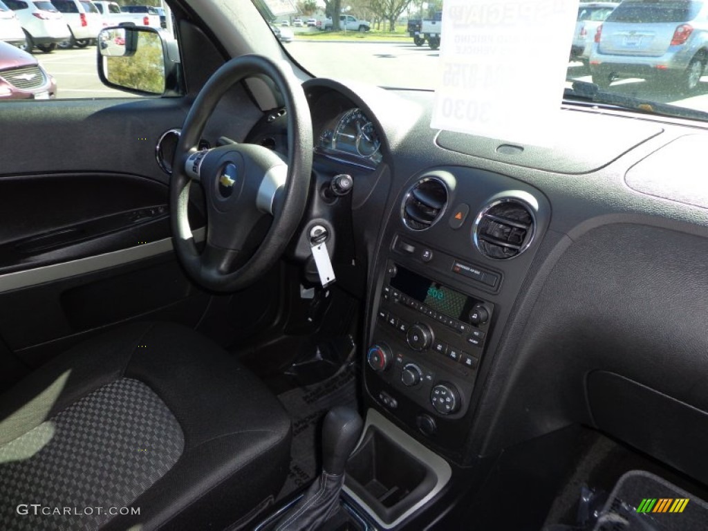 2011 HHR LS Panel - Arctic Ice White / Ebony photo #11