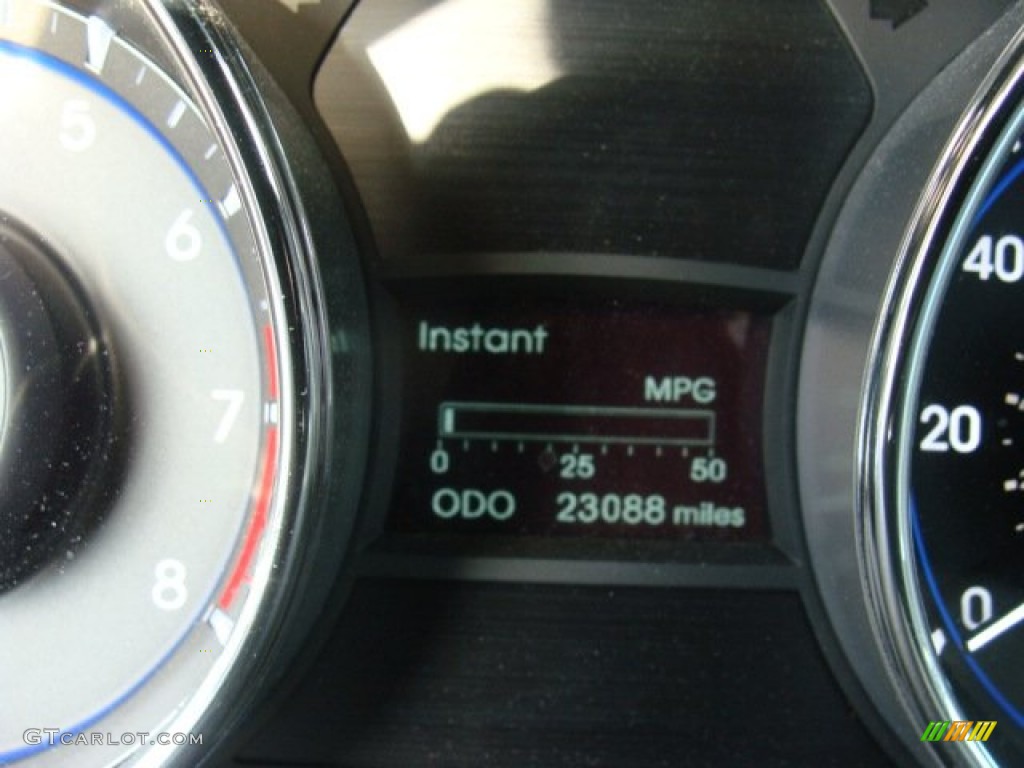 2011 Sonata GLS - Midnight Black / Gray photo #16