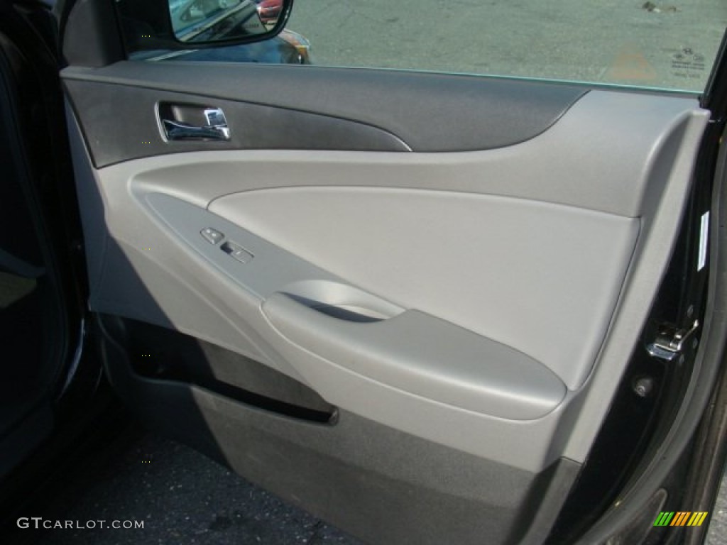 2011 Sonata GLS - Midnight Black / Gray photo #23