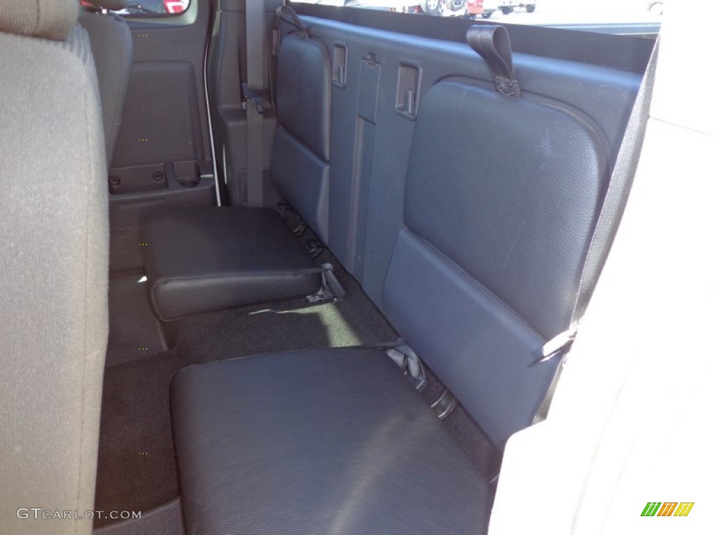 2009 Mitsubishi Raider LS Extended Cab Interior Color Photos