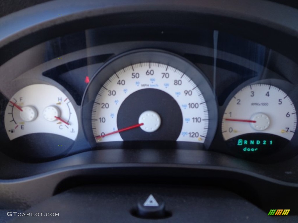 2009 Mitsubishi Raider LS Extended Cab Gauges Photos