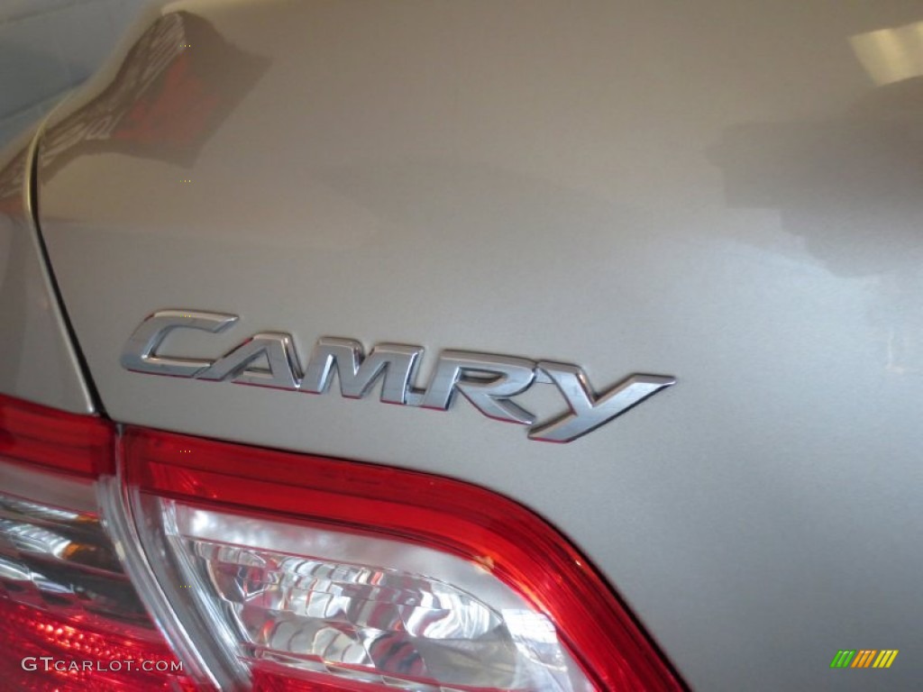 2008 Camry XLE V6 - Desert Sand Mica / Bisque photo #9