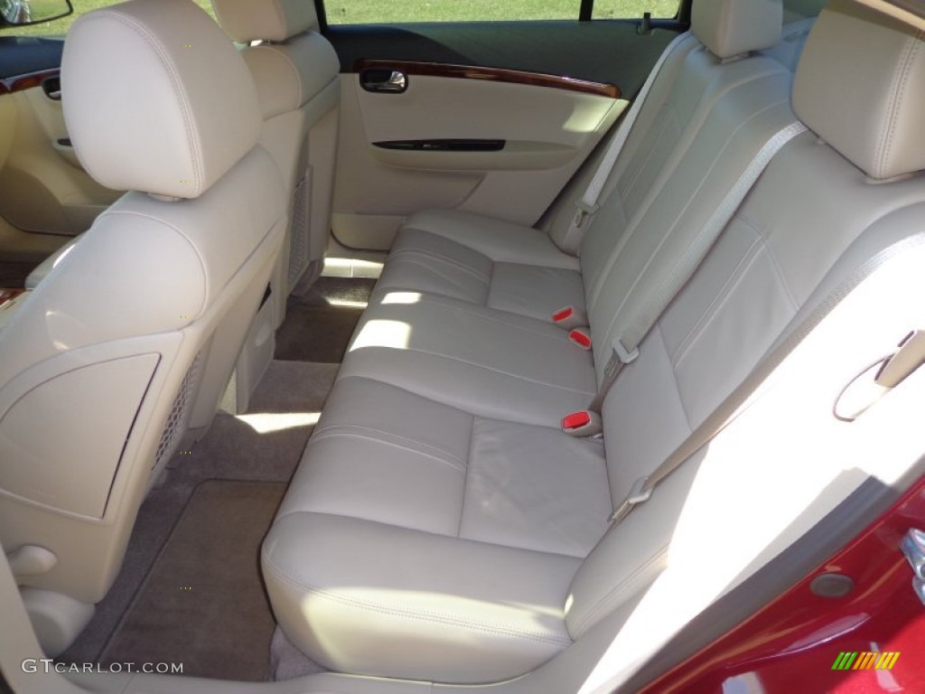2007 Aura XR - Berry Red / Tan photo #5