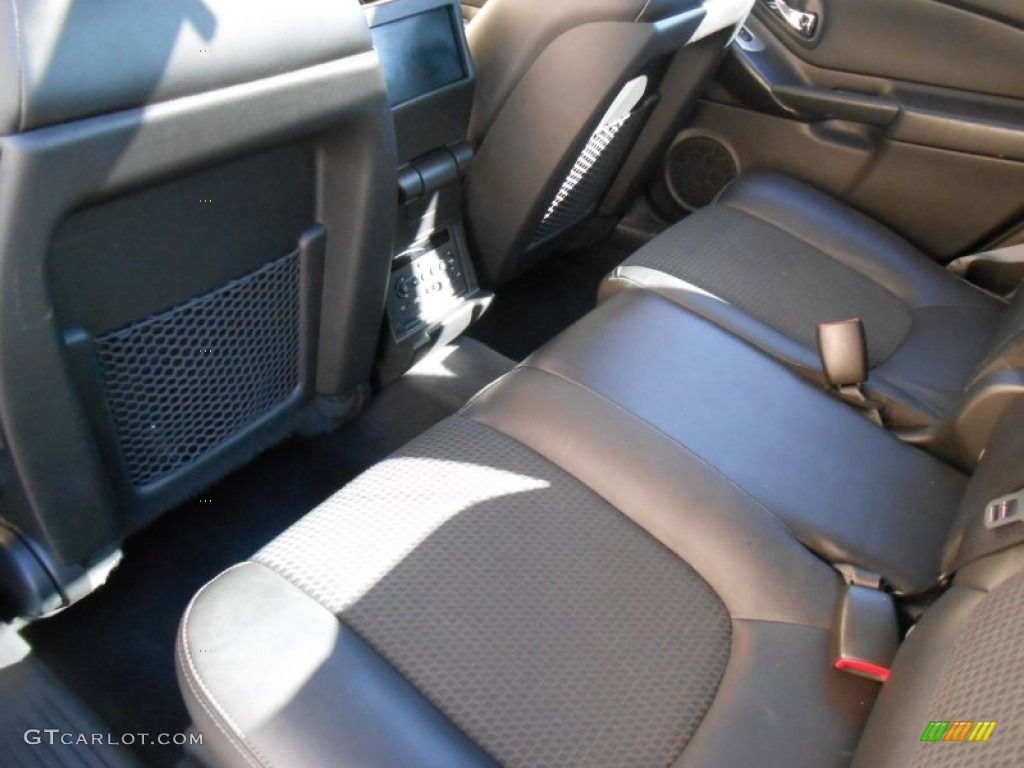 2006 Chevrolet Malibu Maxx SS Wagon Rear Seat Photos