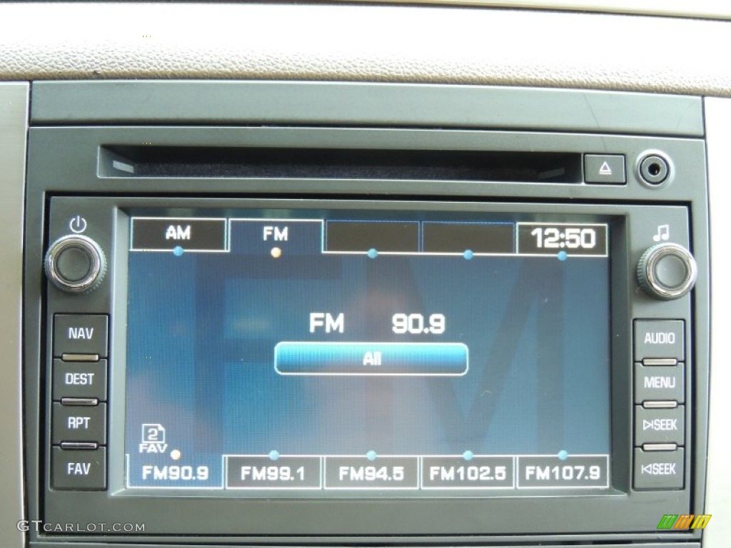 2007 GMC Sierra 1500 SLT Crew Cab 4x4 Controls Photo #77362659