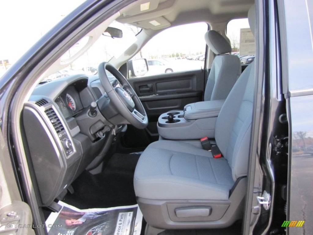 Black/Diesel Gray Interior 2013 Ram 1500 Express Crew Cab Photo #77363507