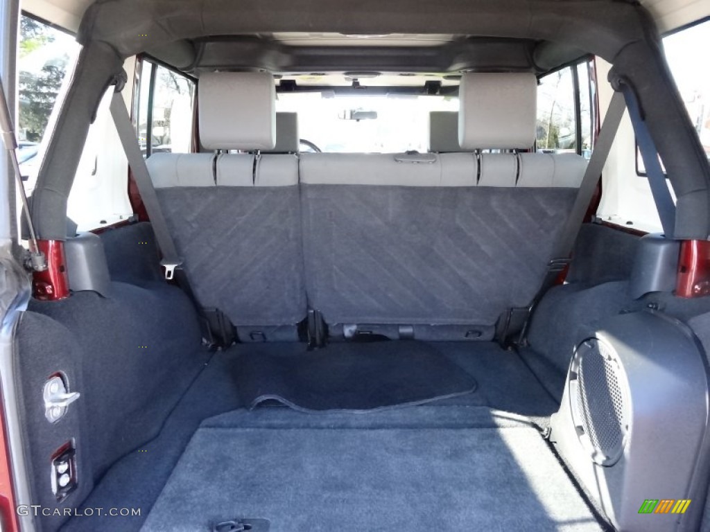 2008 Jeep Wrangler Unlimited Sahara 4x4 Trunk Photos