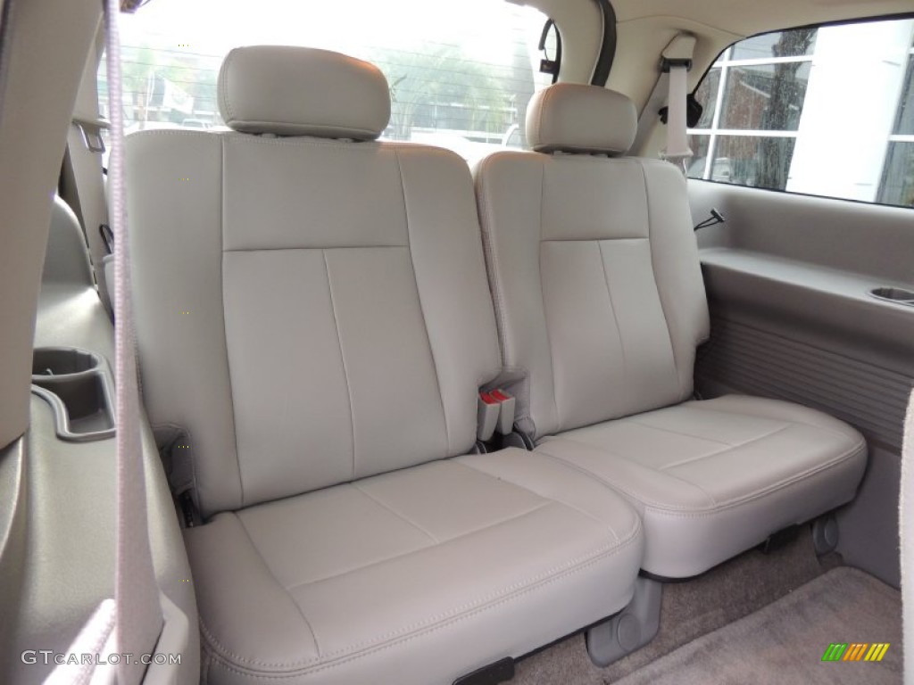 2005 GMC Envoy XL Denali Rear Seat Photo #77365473