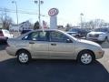 Pueblo Gold Metallic - Focus ZX4 SE Sedan Photo No. 5