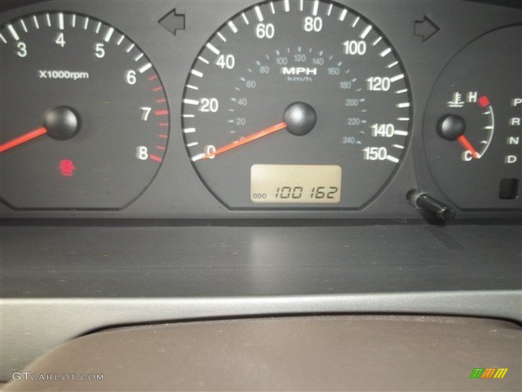 2005 XG350  - Celadon Green / Beige photo #7