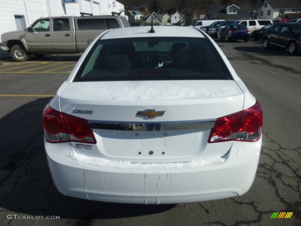 2013 Cruze LS - Summit White / Jet Black/Medium Titanium photo #6