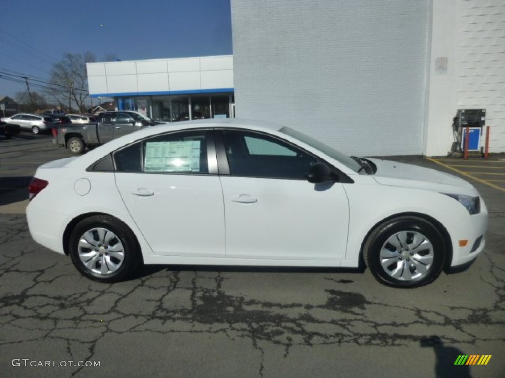 2013 Cruze LS - Summit White / Jet Black/Medium Titanium photo #8