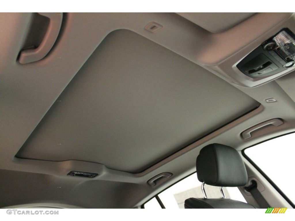 2013 BMW 5 Series 535i xDrive Gran Turismo Sunroof Photos