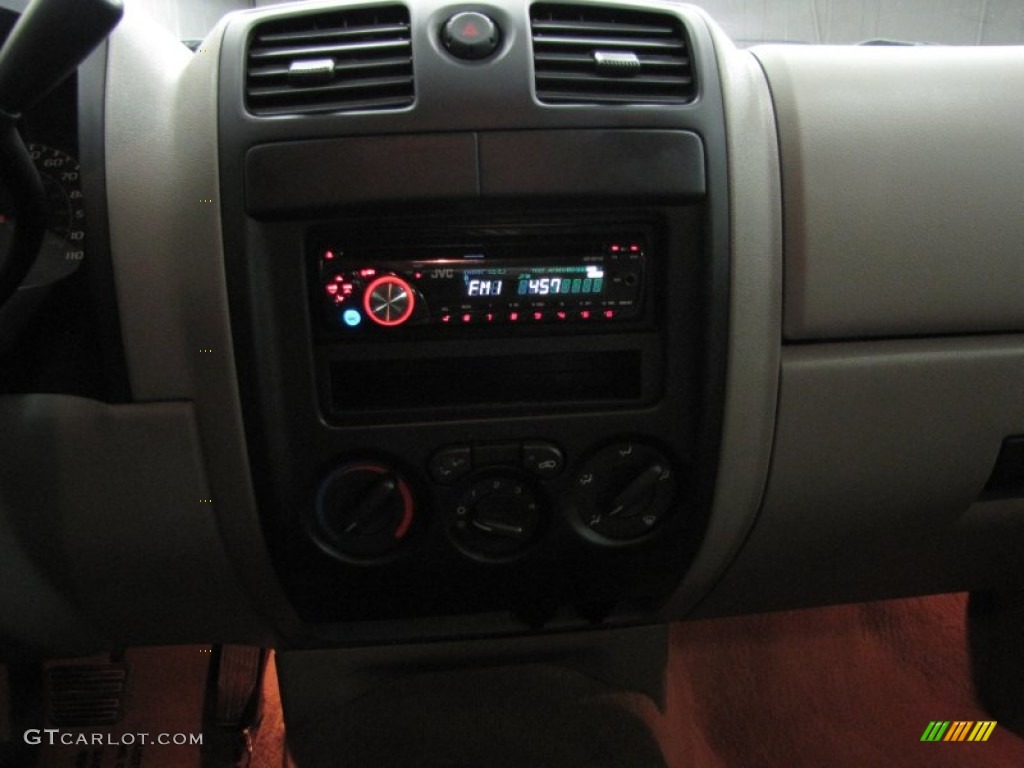 2004 Colorado LS Extended Cab - Yellow / Medium Dark Pewter photo #19