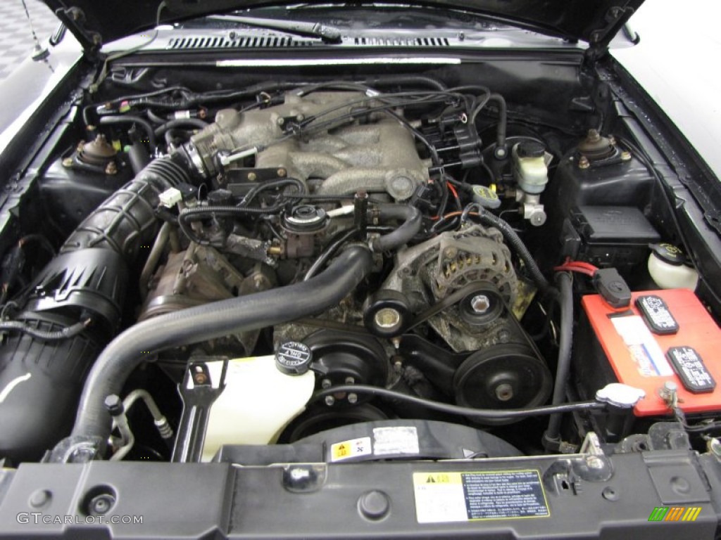 2001 Ford Mustang V6 Coupe Engine Photos