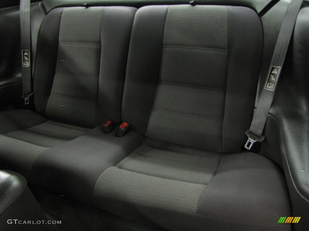 2001 Ford Mustang V6 Coupe Rear Seat Photo #77372901