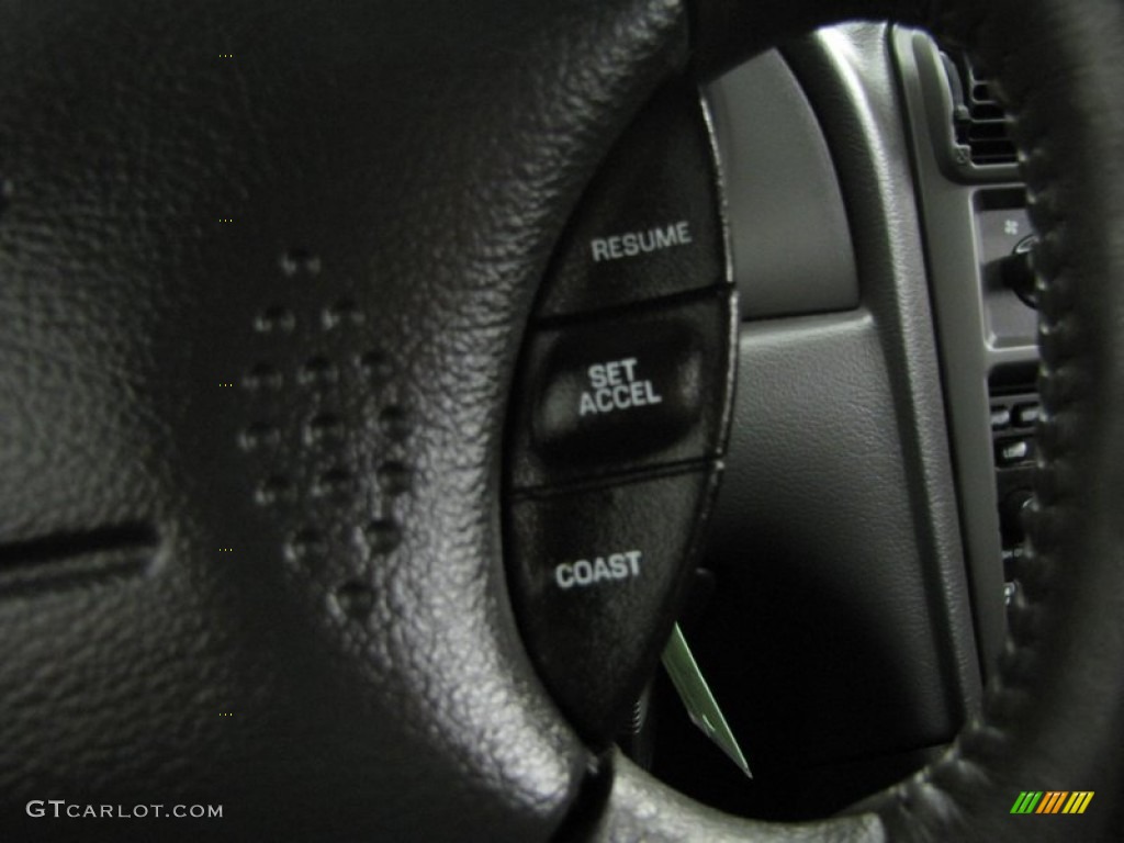 2001 Mustang V6 Coupe - Black / Dark Charcoal photo #15