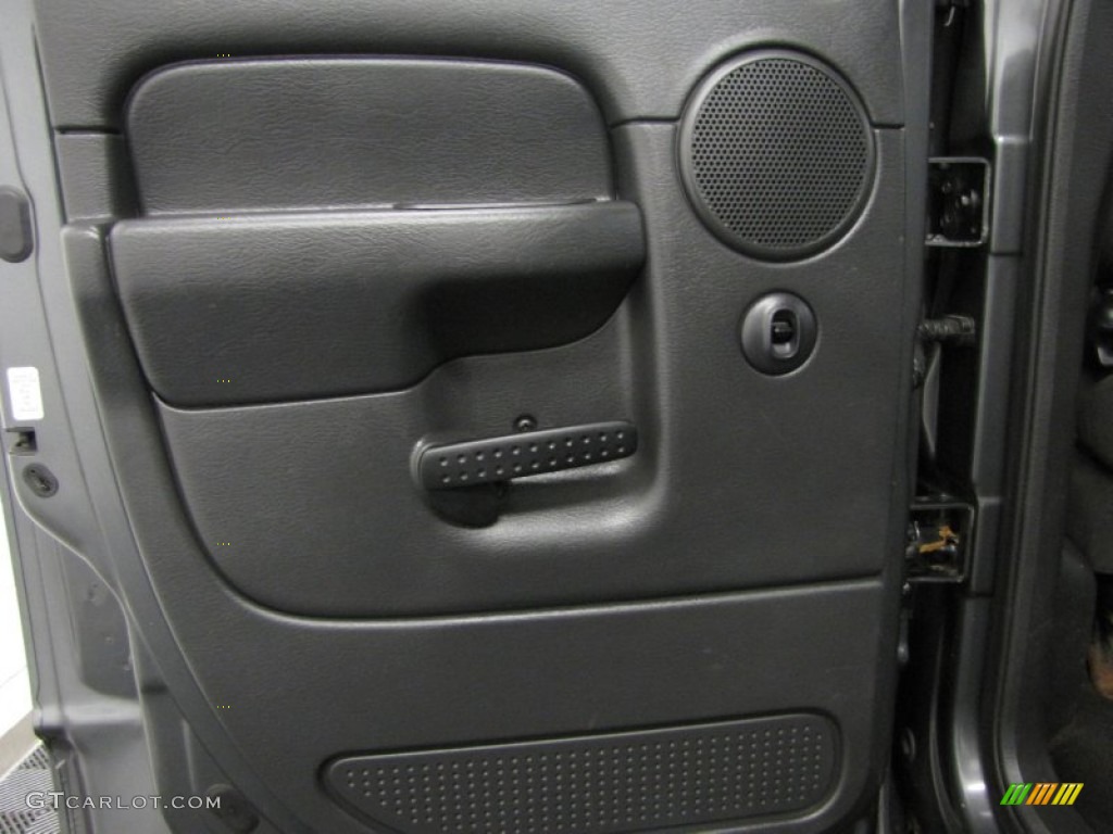 2004 Ram 2500 SLT Quad Cab 4x4 - Graphite Metallic / Dark Slate Gray photo #13