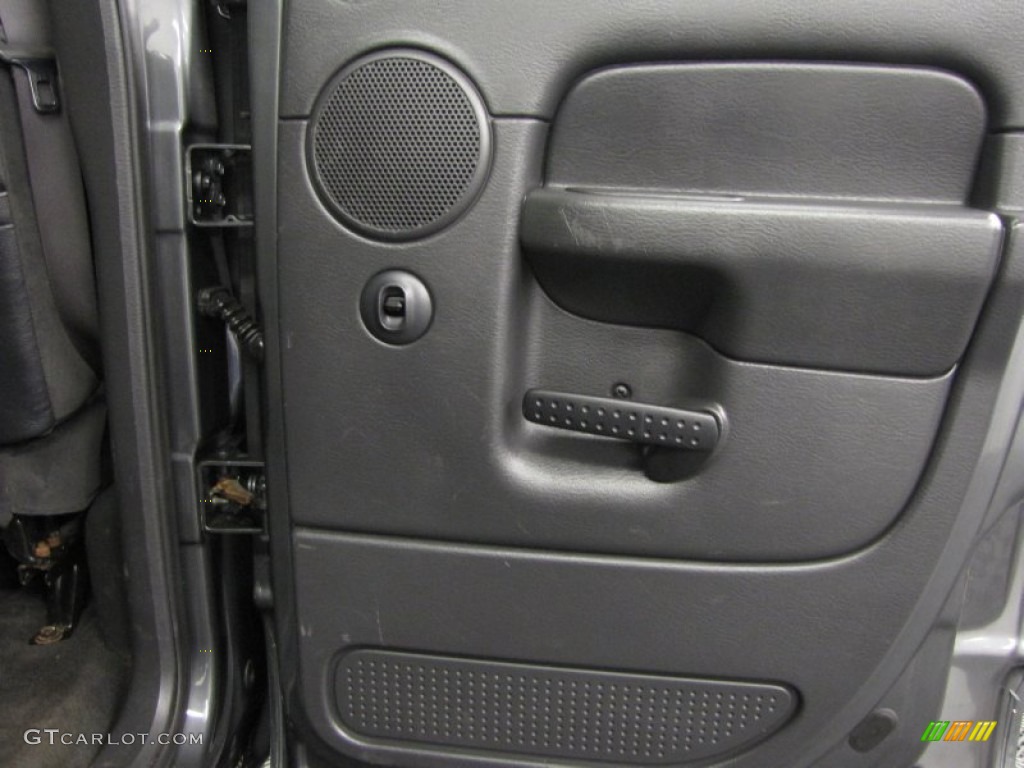 2004 Ram 2500 SLT Quad Cab 4x4 - Graphite Metallic / Dark Slate Gray photo #14
