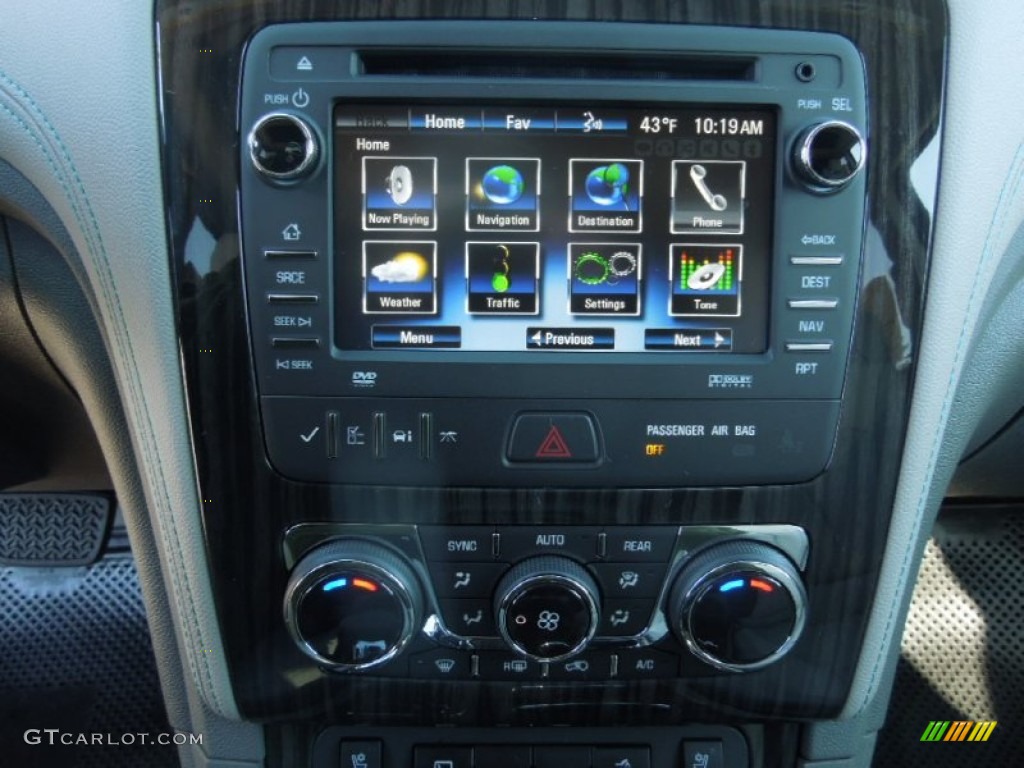 2013 Chevrolet Traverse LTZ Controls Photo #77376114