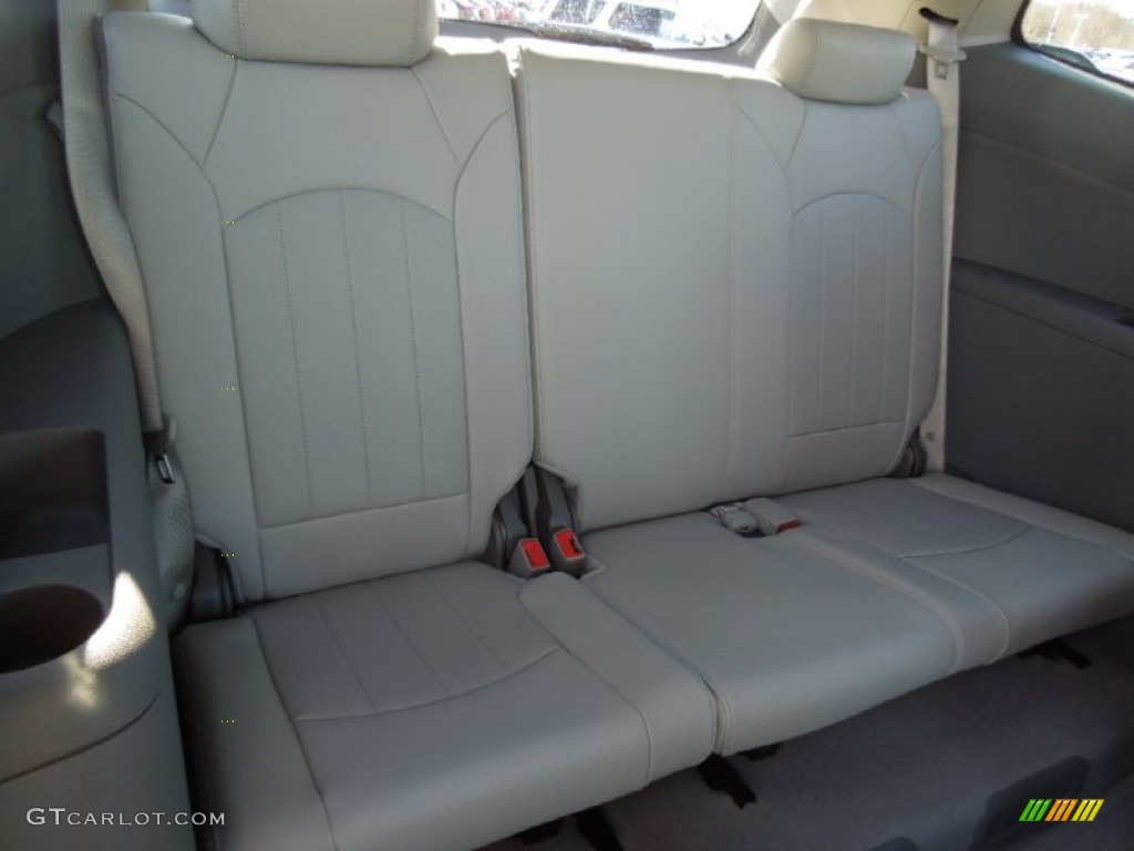 2013 Chevrolet Traverse LTZ Rear Seat Photo #77376264